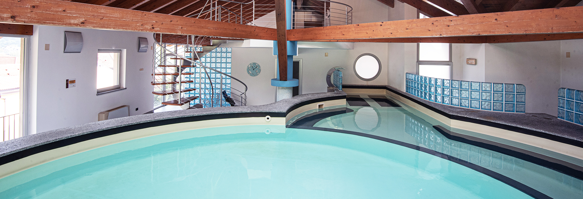 Piscina riabilitativa Piscina riabilitativa